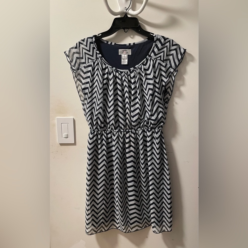 Chevron summer dress • Size Large